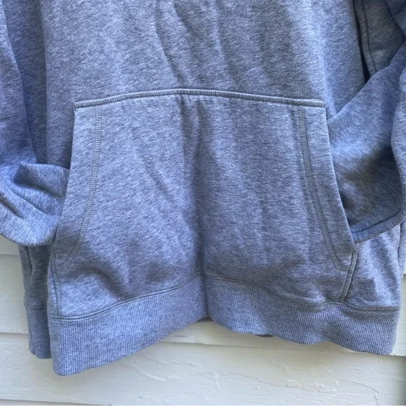 Under Armour Fitted Heather Gray Hoodie with Vibrant Yellow Logo - Picture 4 of 7